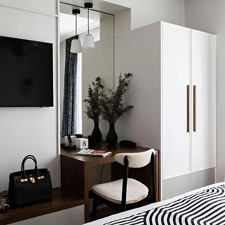Western Premier The Blake Gare Saint Lazare 4*