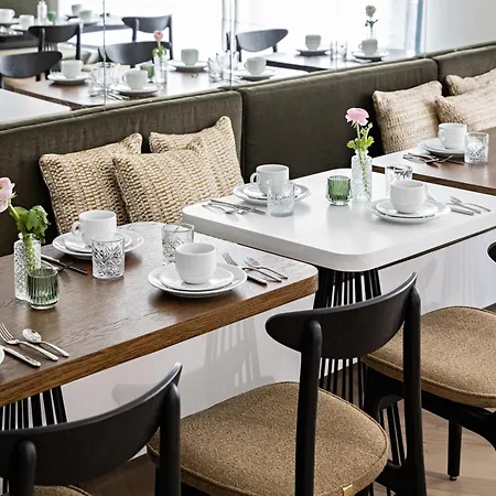 Western Premier The Blake Gare Saint Lazare Hotell