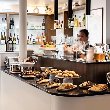 Western Premier The Blake Gare Saint Lazare 4* Paris
