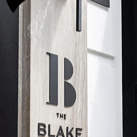 Western Premier The Blake Gare Saint Lazare 4*