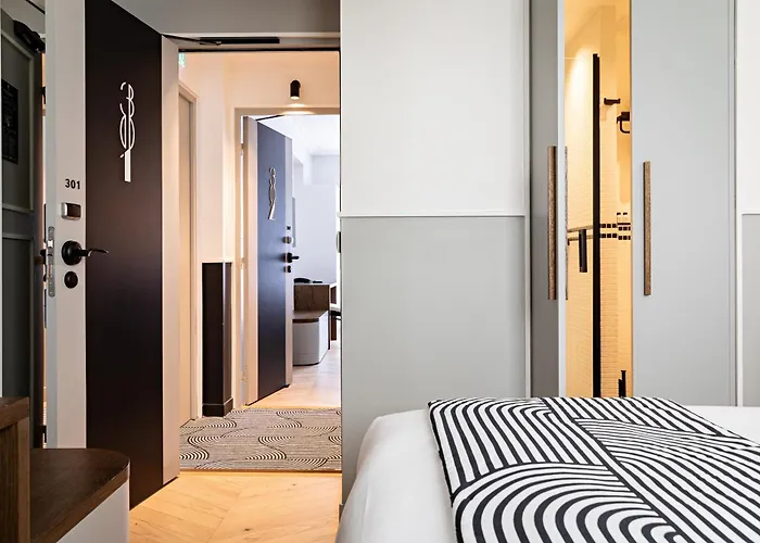 Hotel Western Premier The Blake Gare Saint Lazare 4*