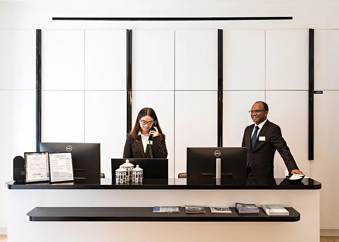 Western Premier The Blake Gare Saint Lazare 4* Parijs