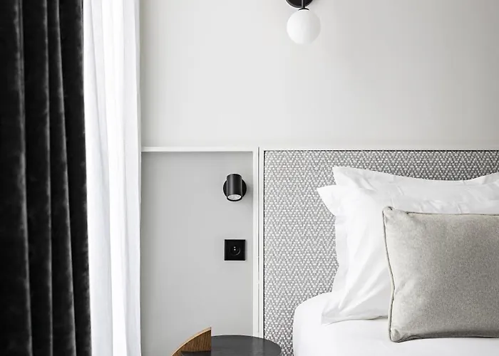 Hotel Western Premier The Blake Gare Saint Lazare 4*